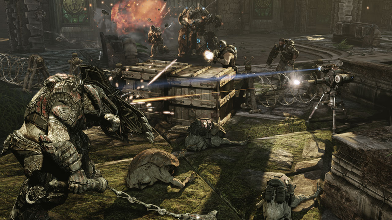 Illustration for article titled Gears Of War 3 Screens Give Marcus Time To Check Out The Ladies